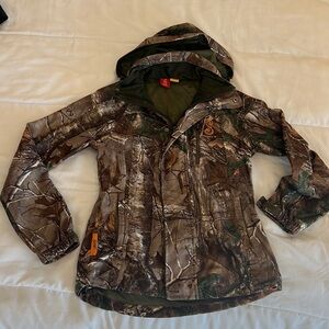 Women’s camouflage jacket